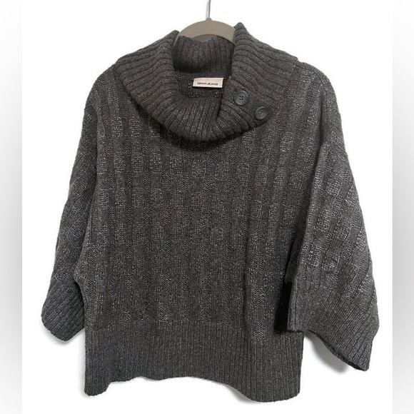 DKNY Jeans cropped grey & silver cable knit turtleneck, Medium, 3/4 sleeve. - Picture 1 of 10